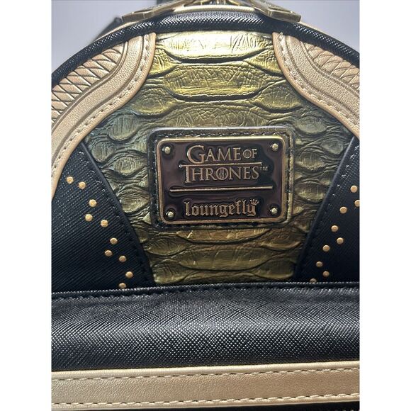Loungefly Game Of Thrones Queen Cersei Armor Mini Backpack Limited Edition NWT - Picture 5 of 16